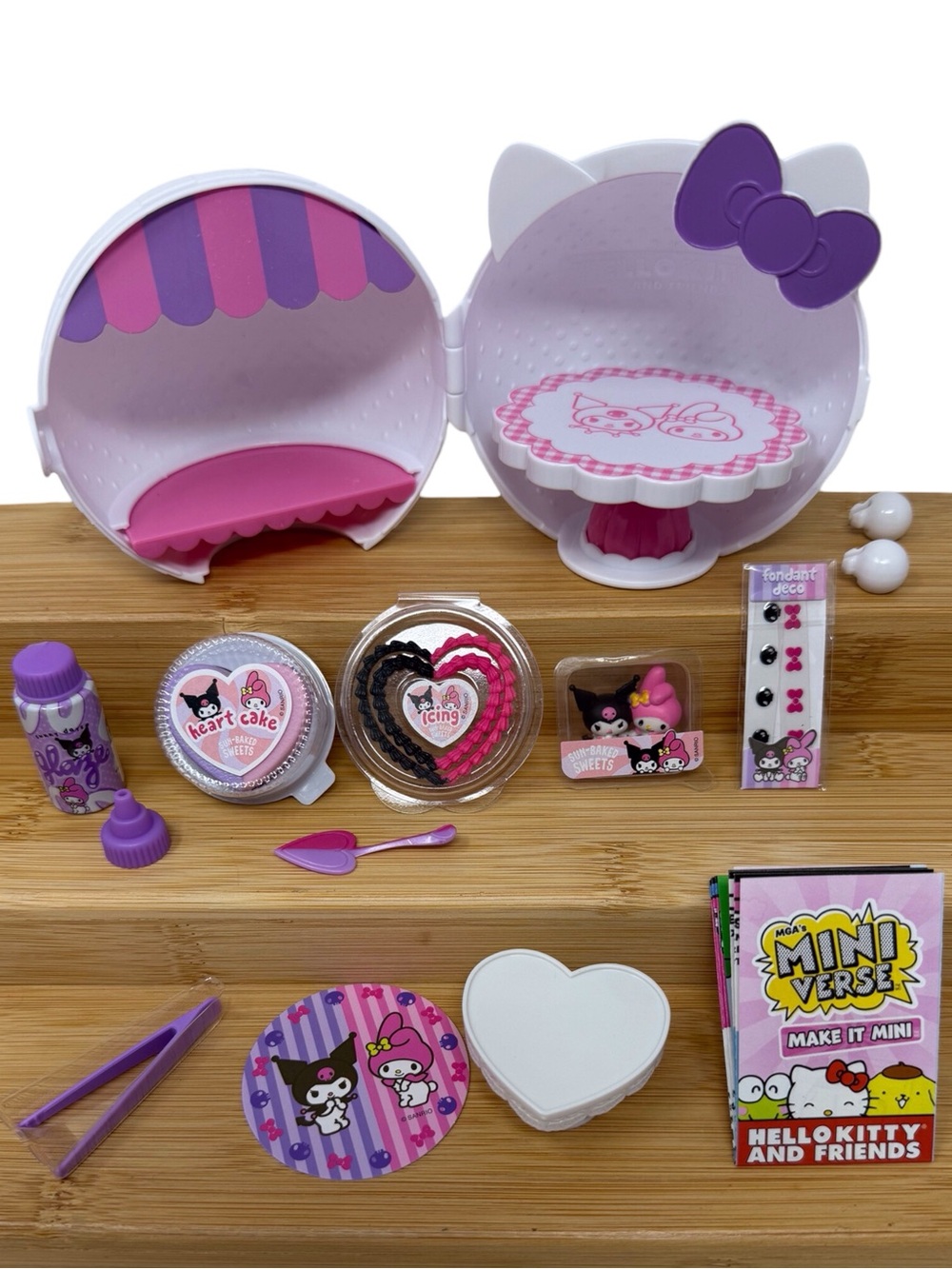 Mini Verse Make it Mini Hello Kitty Kuromi/My Melody Birthday Cake new open ball